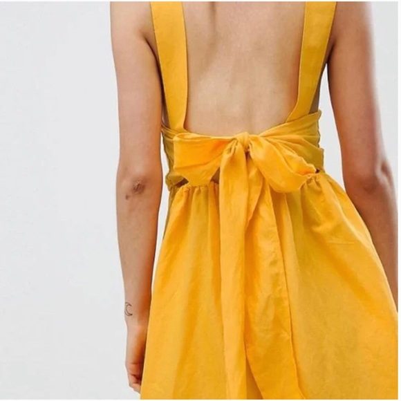 Vero Moda Cut Out Maxi Dress Yellow Medium NWT - Picture 3 of 8